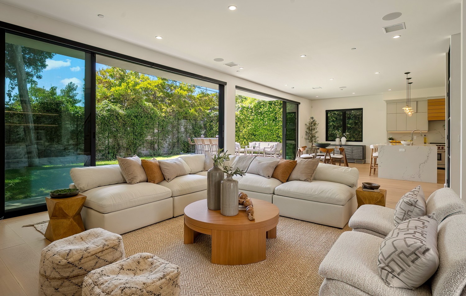 Elfyer - Los Angeles, CA House - For Sale