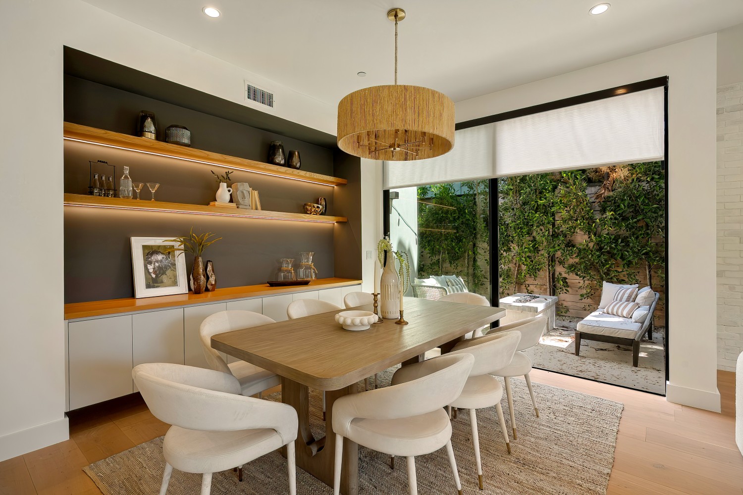 Elfyer - Los Angeles, CA House - For Sale