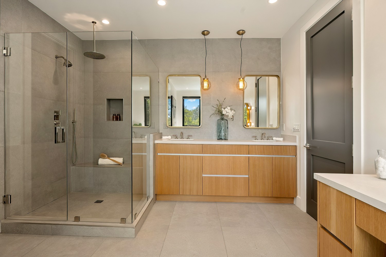 Elfyer - Los Angeles, CA House - For Sale