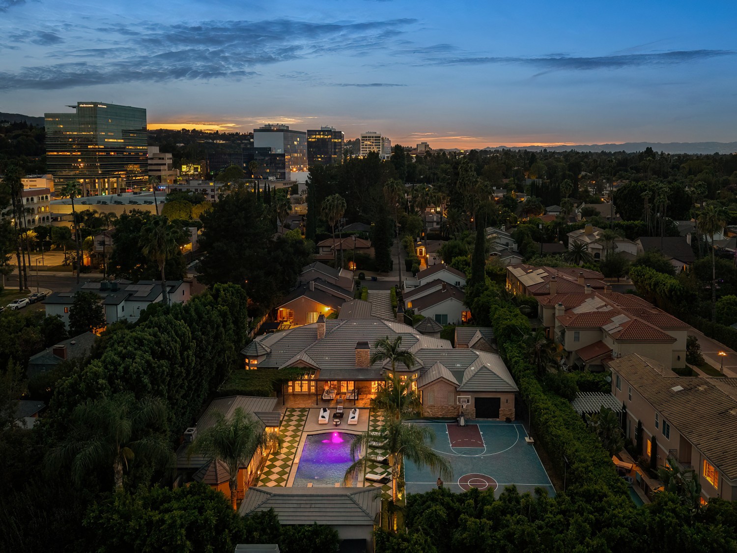 Elfyer - Encino, CA House - For Sale