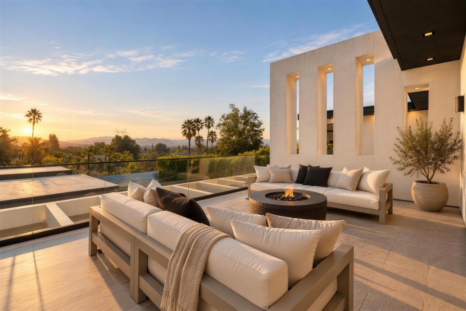 Elfyer - Tarzana, CA House - For Sale