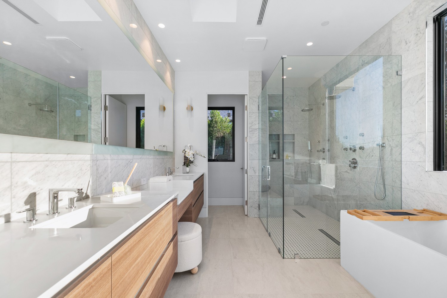 Elfyer - Sherman Oaks, CA House - For Sale