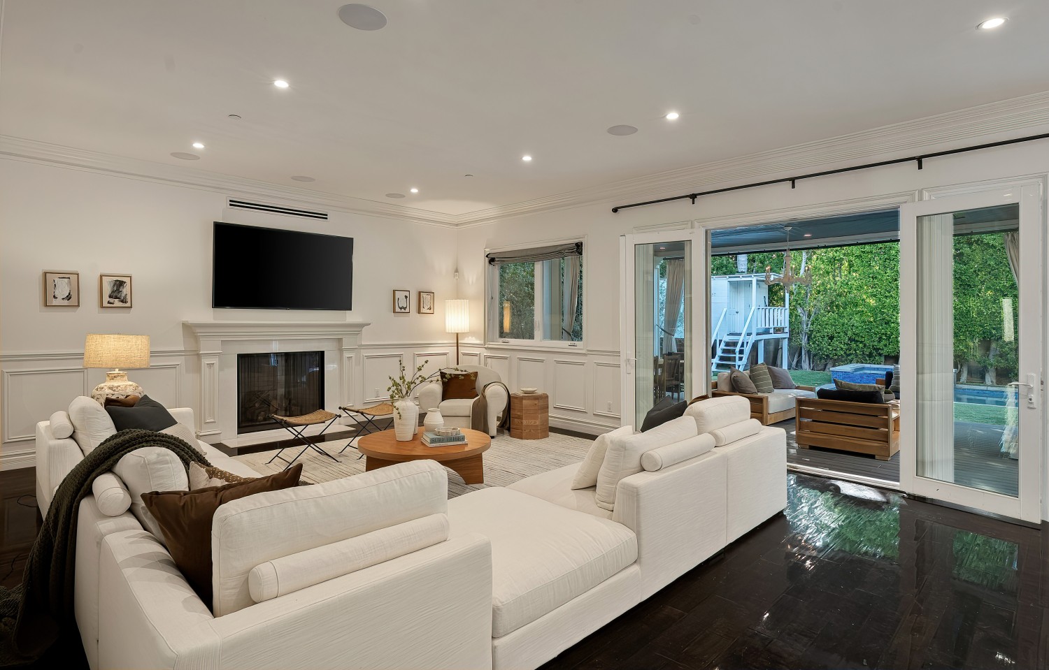 Elfyer - Sherman Oaks, CA House - For Sale