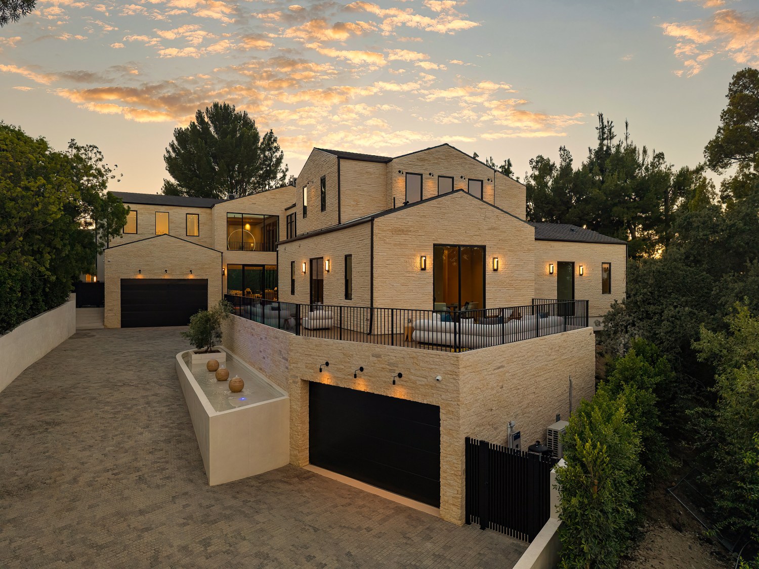 Elfyer - Encino, CA House - For Sale