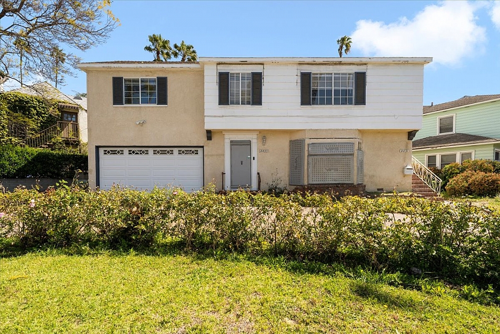 Elfyer - Los Angeles, CA House - For Sale