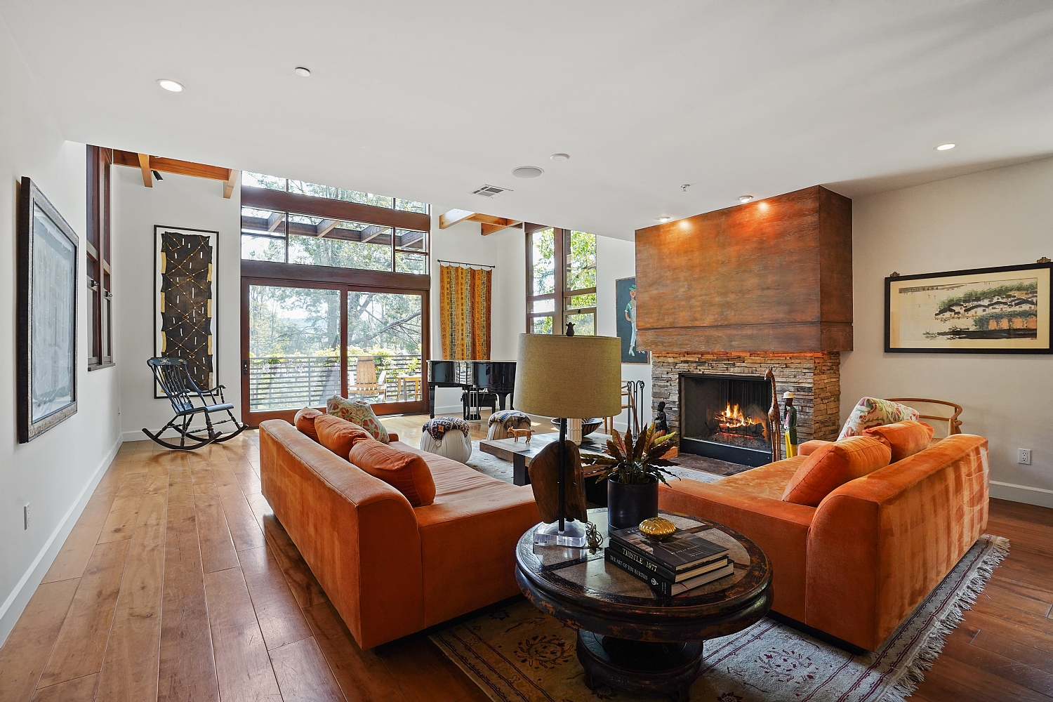 Elfyer - Los Angeles, CA House - For Sale