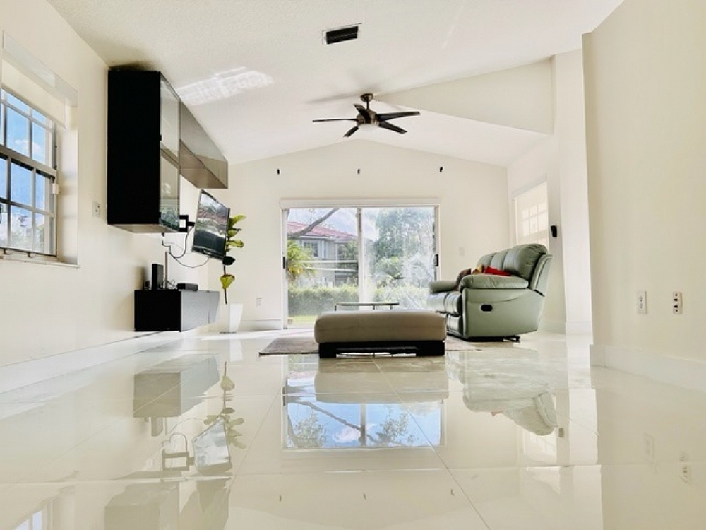 Elfyer - Weston, FL House - For Sale