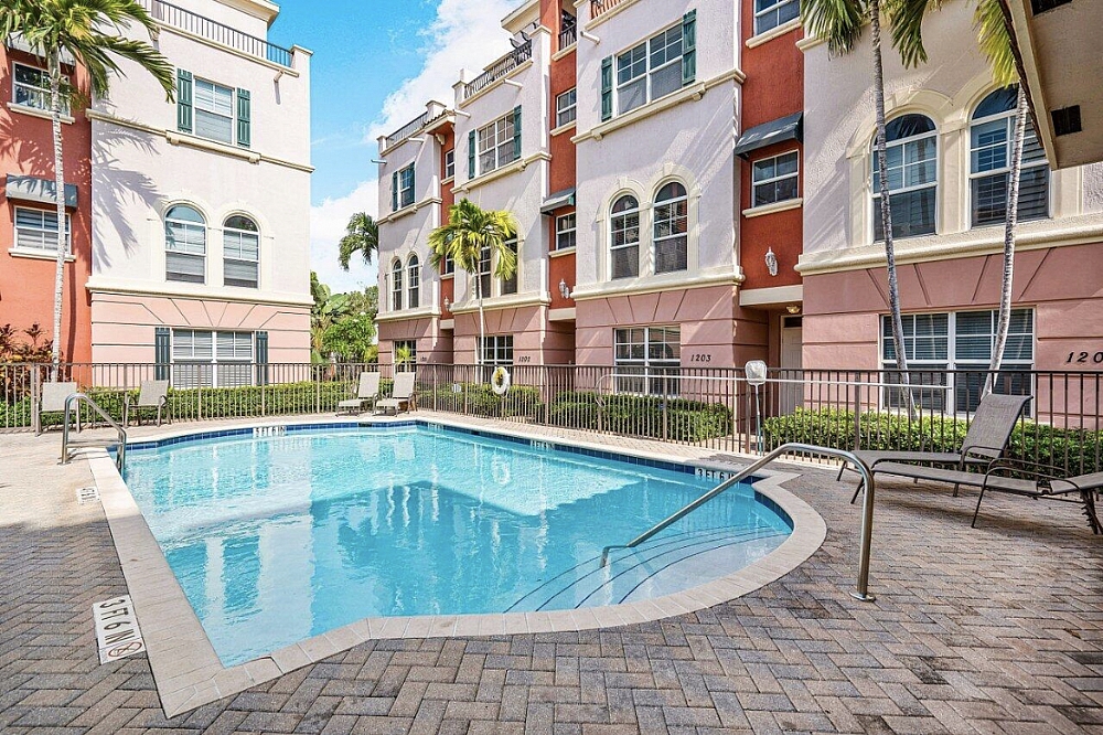 Elfyer - Fort Lauderdale, FL House - For Sale