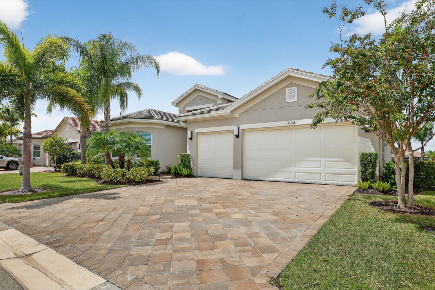 Elfyer - Port Saint Lucie, FL House - For Sale