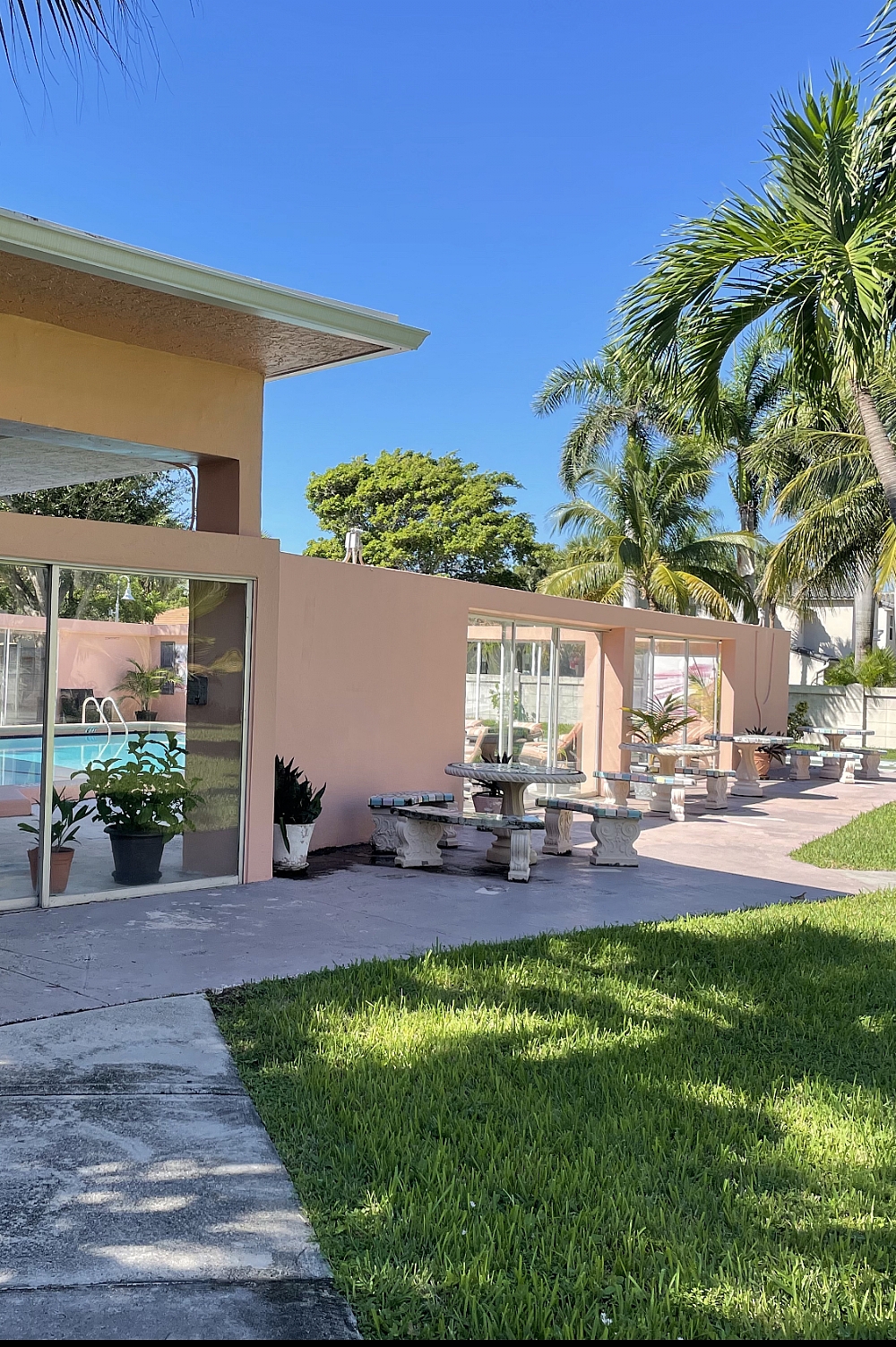 Elfyer - LAUDERDALE BY THE SEA, FL House - For Sale