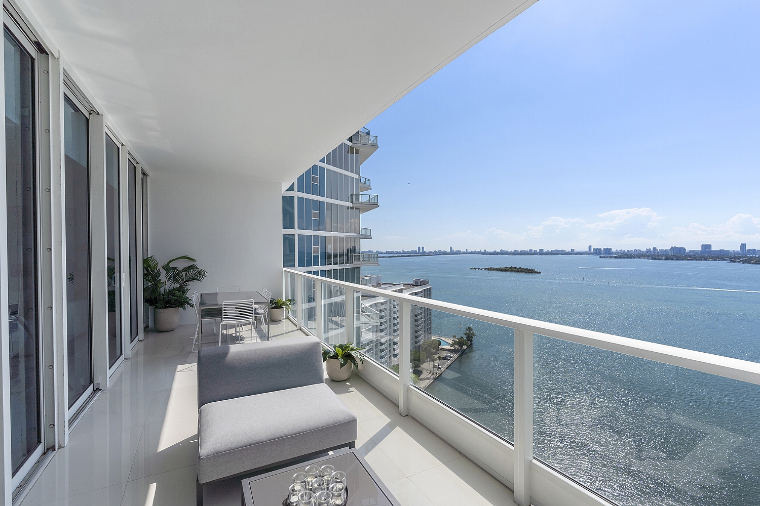 Elfyer - Miami, FL House - For Sale