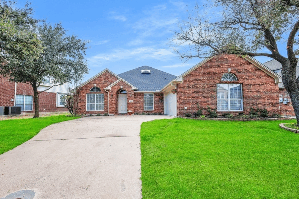 5831 Lorenzo Dr.