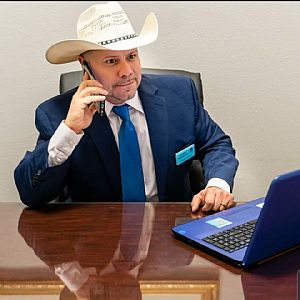 Agent Photo