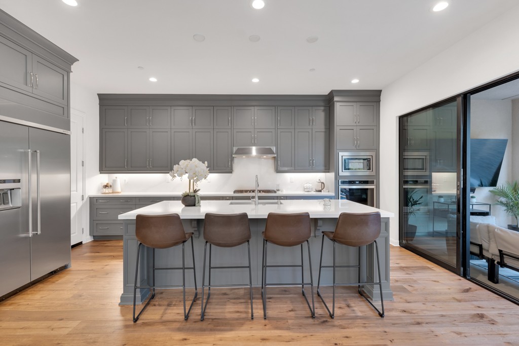 Elfyer - Porter Ranch, CA House - For Sale