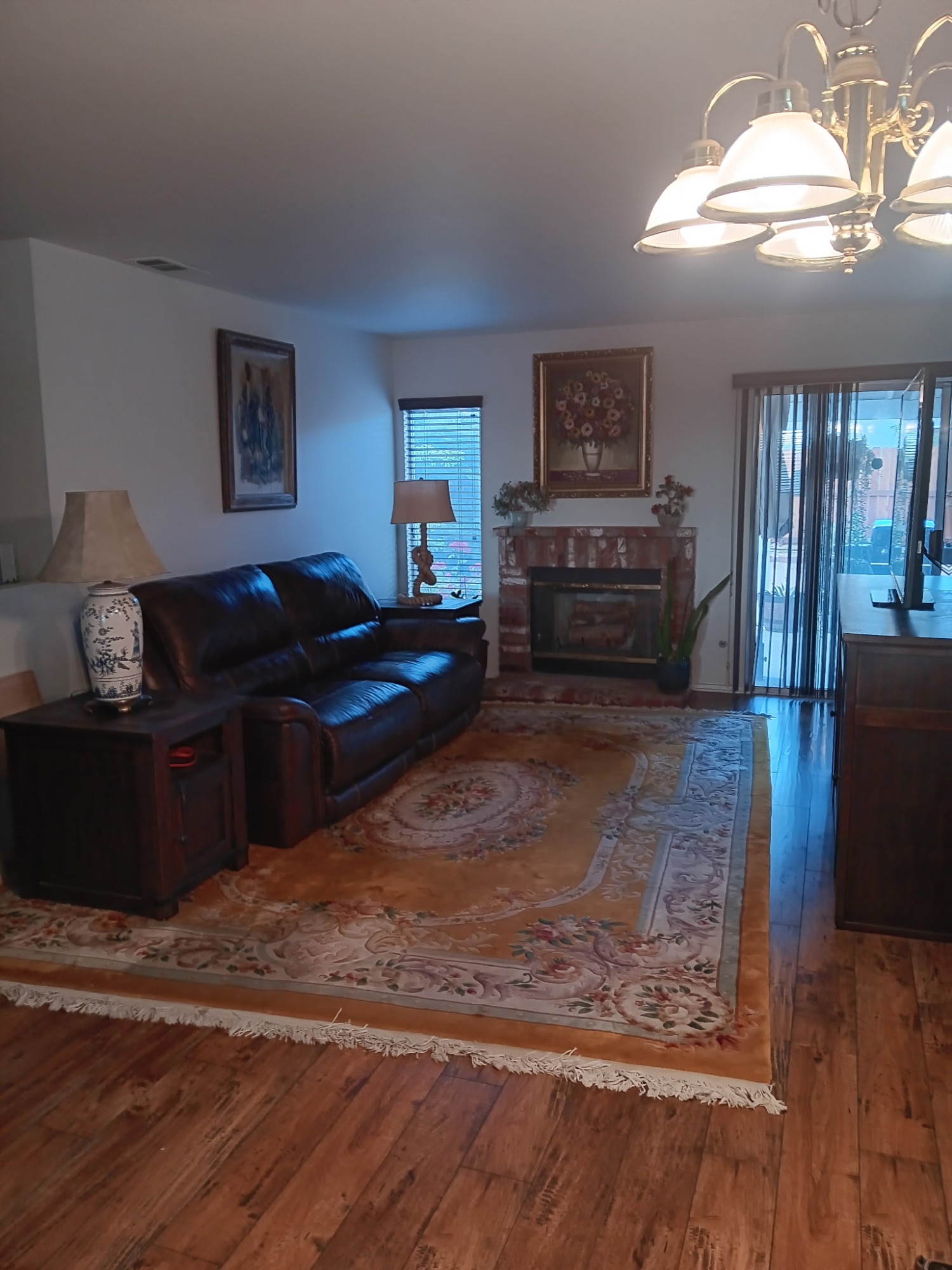 Elfyer - Adelanto, CA House - For Sale