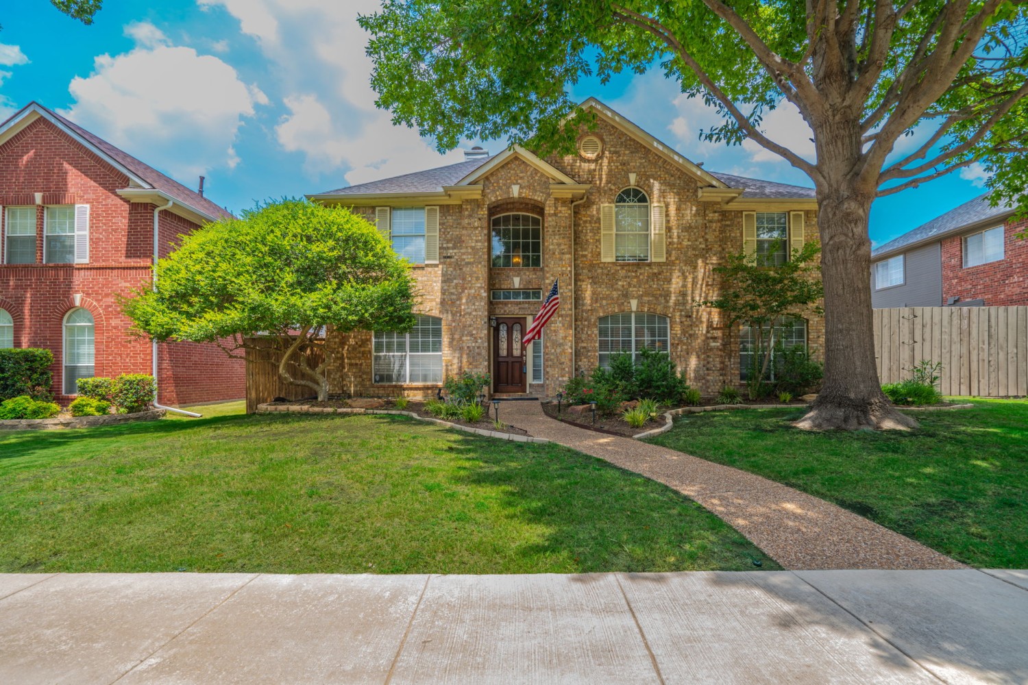 Elfyer - Plano, TX House - For Sale