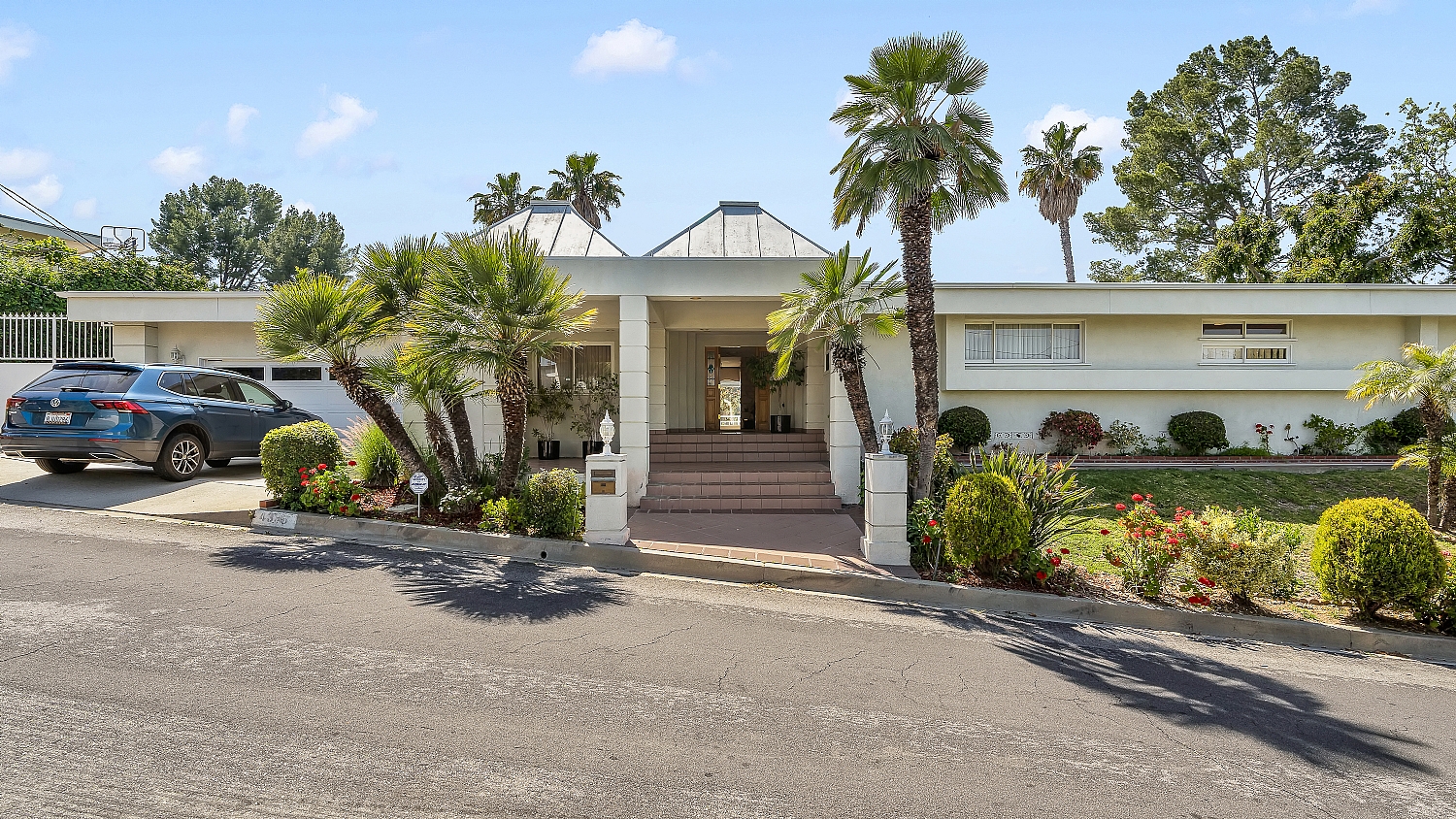 Elfyer - Encino, CA House - For Sale