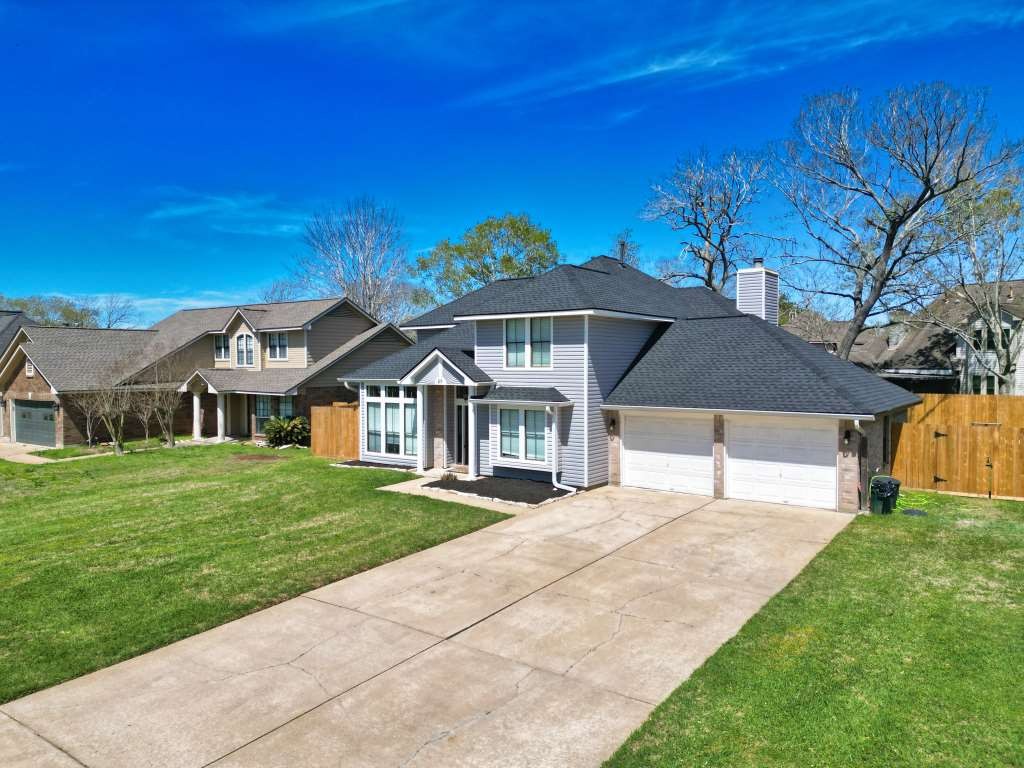 Elfyer - Lake Jackson, TX House - For Sale