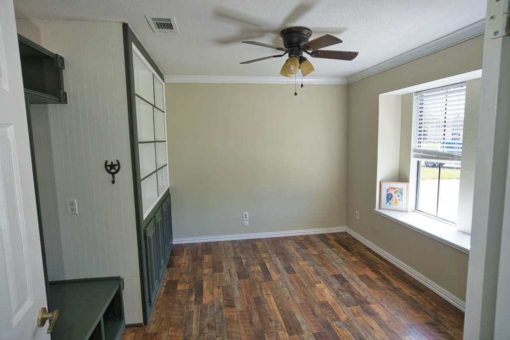 Elfyer - Lake Jackson, TX House - For Sale