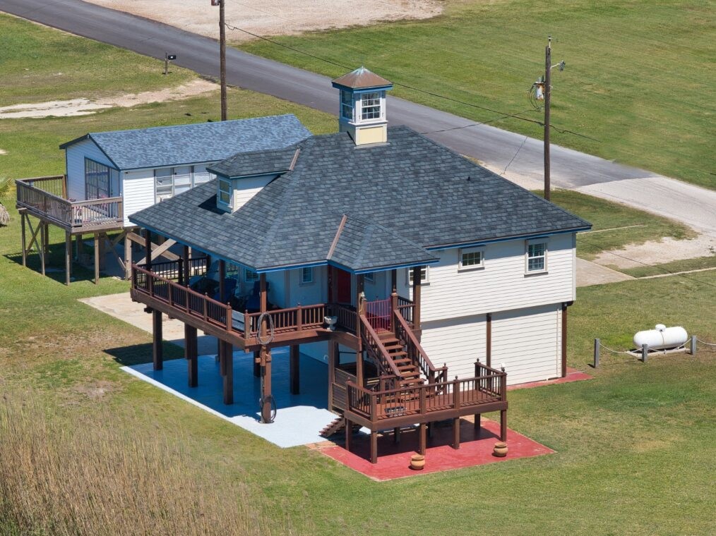 Elfyer - Surfside Beach, TX House - For Sale