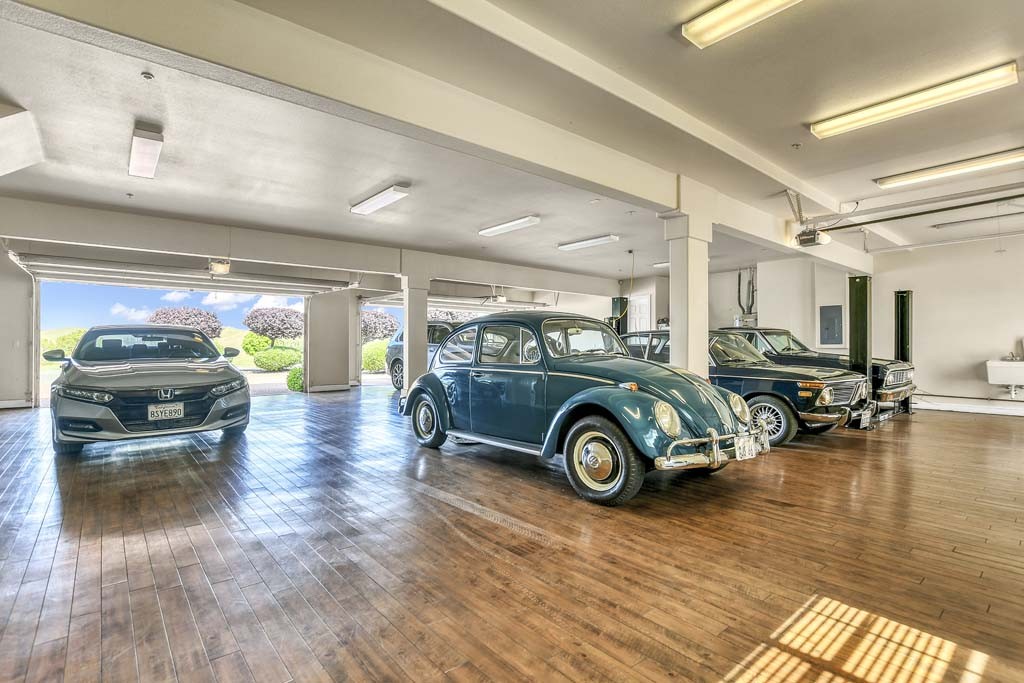 Elfyer - Brentwood, CA House - For Sale