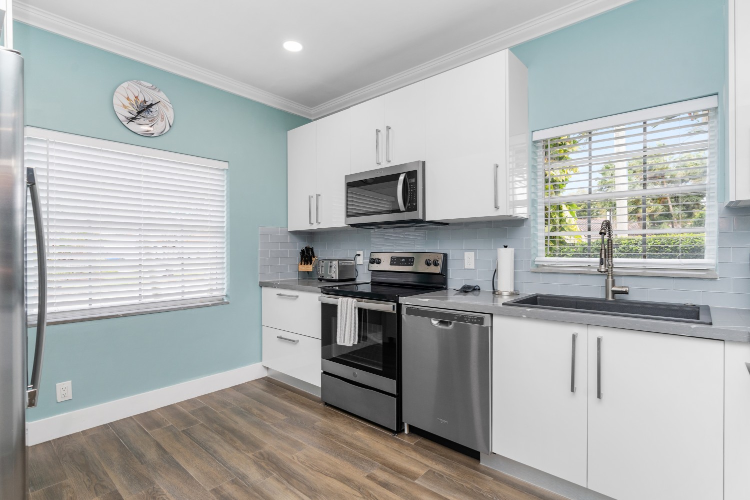 Elfyer - Pembroke Pines, FL House - For Sale