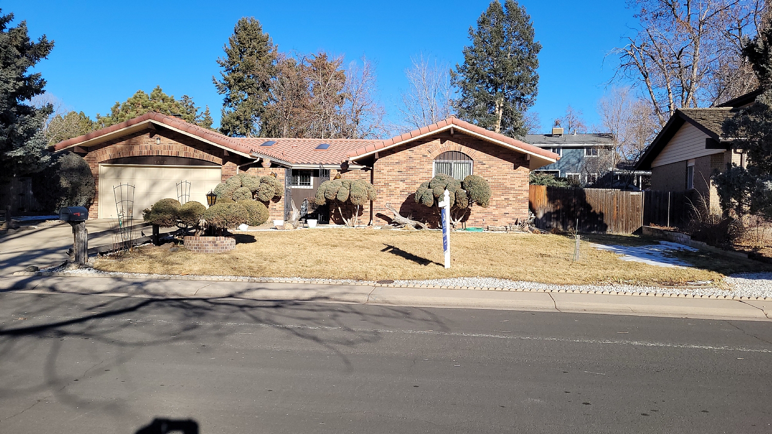 Elfyer - Aurora, CO House - For Sale