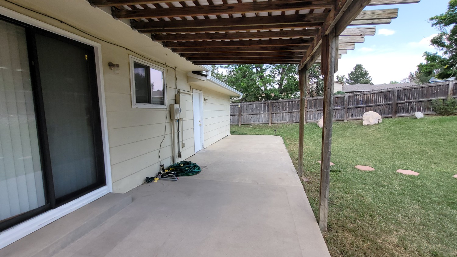 Elfyer - Aurora, CO House - For Sale