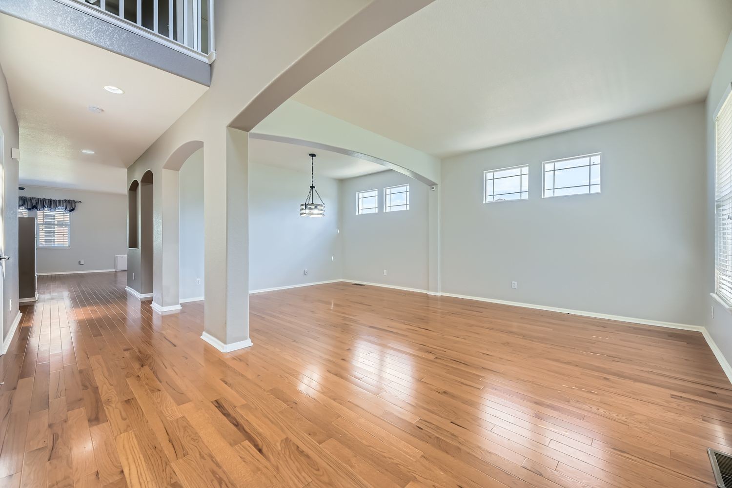 Elfyer - Aurora, CO House - For Sale