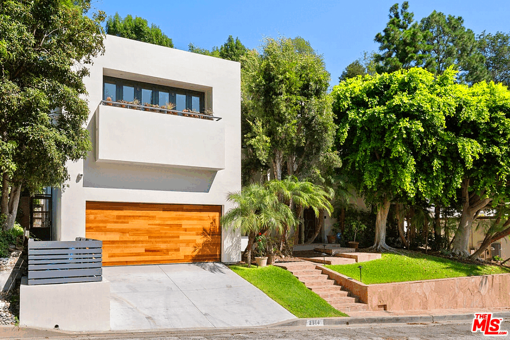 2814 Nichols Canyon