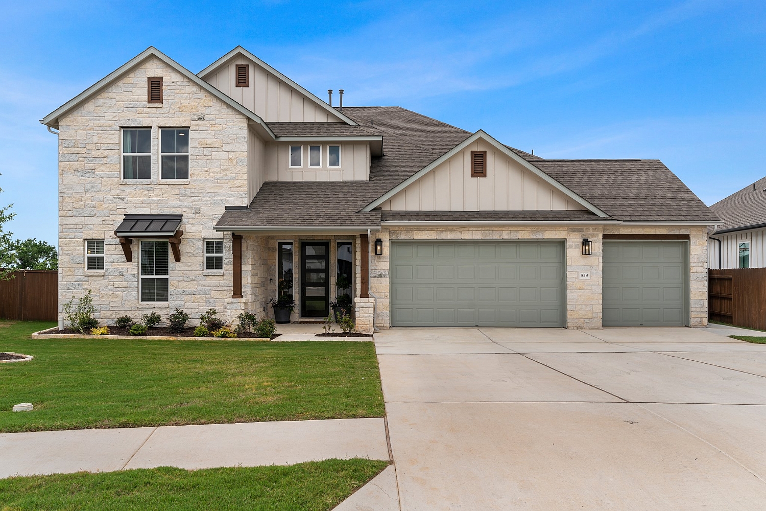 558 Round Valley Trail, Liberty Hill 78642