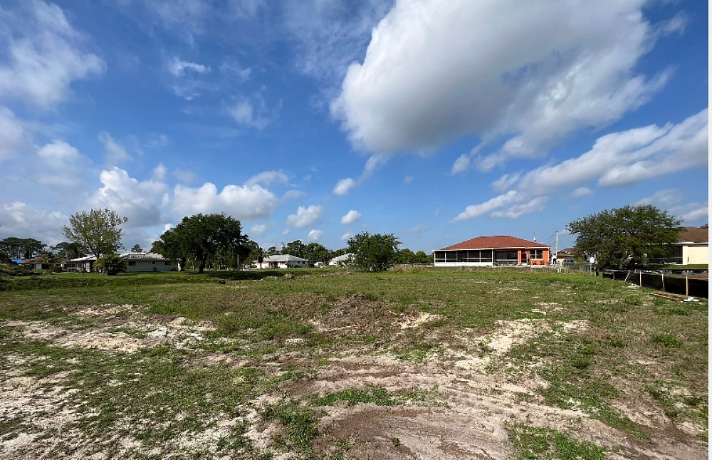 Elfyer - Lehigh Acres, FL House - For Sale