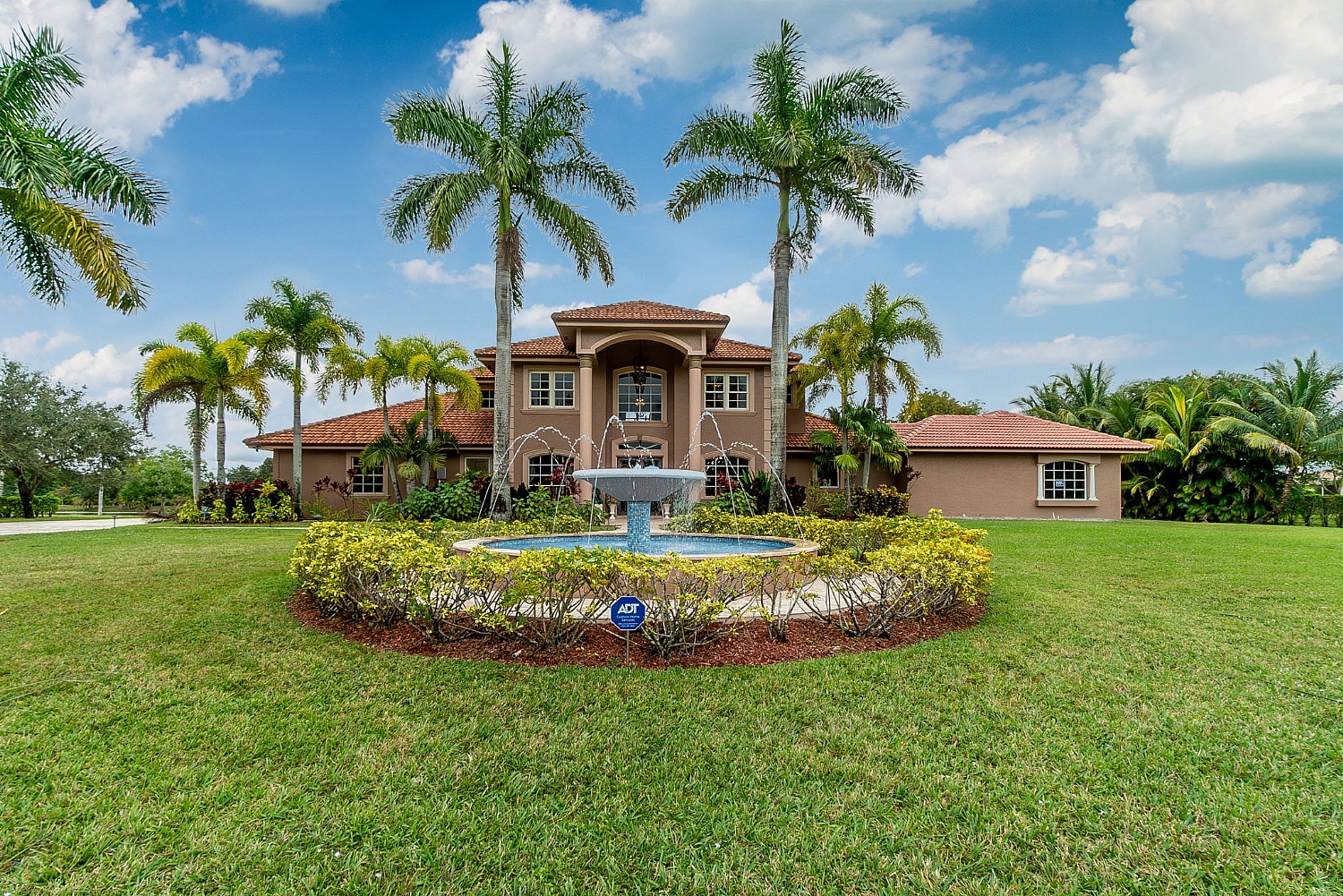 Elfyer - Lake worth, FL House - For Sale