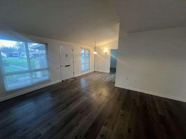 Elfyer - Newhall, CA House - For Sale