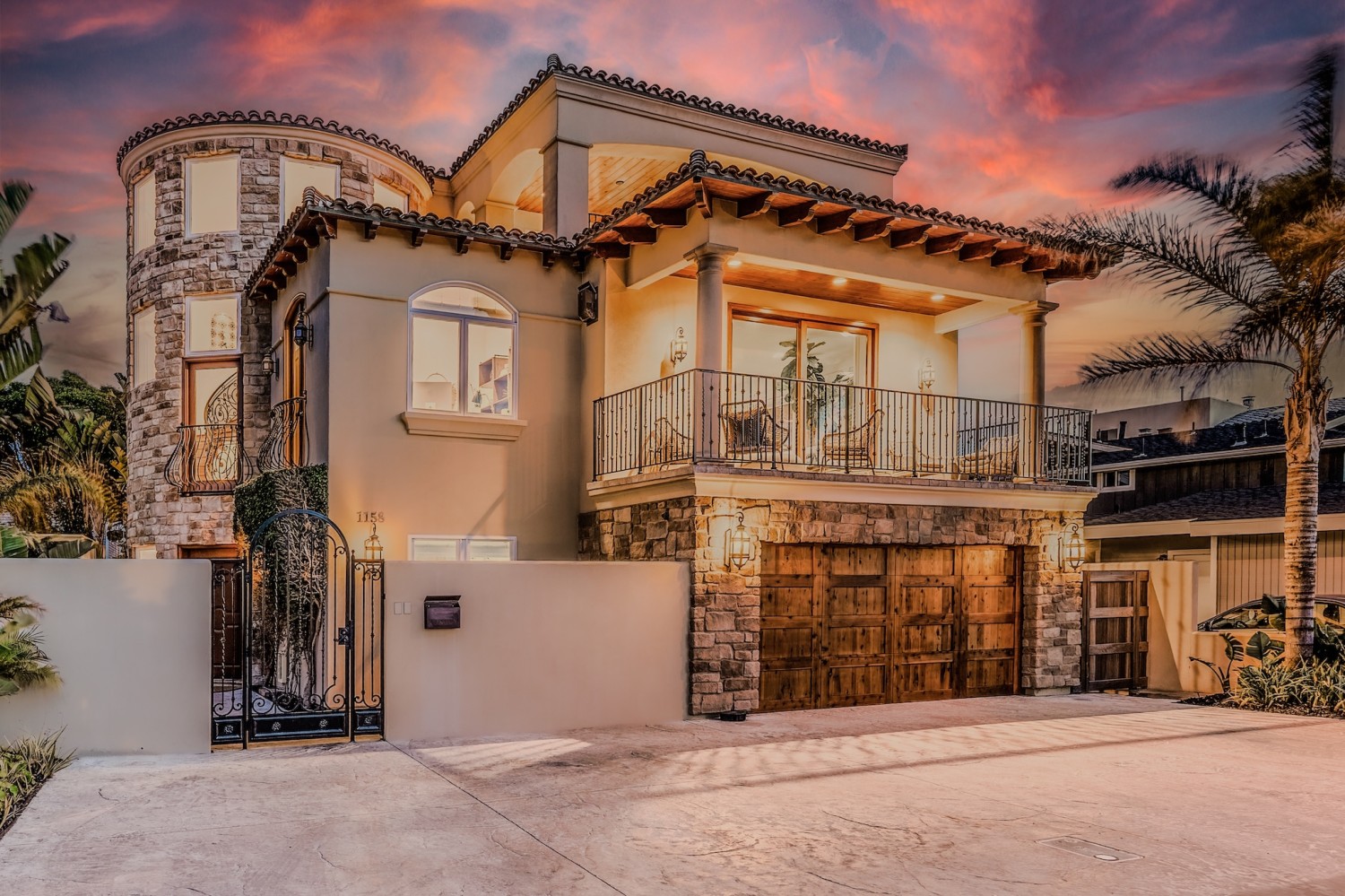 Elfyer - Ventura, CA House - For Sale