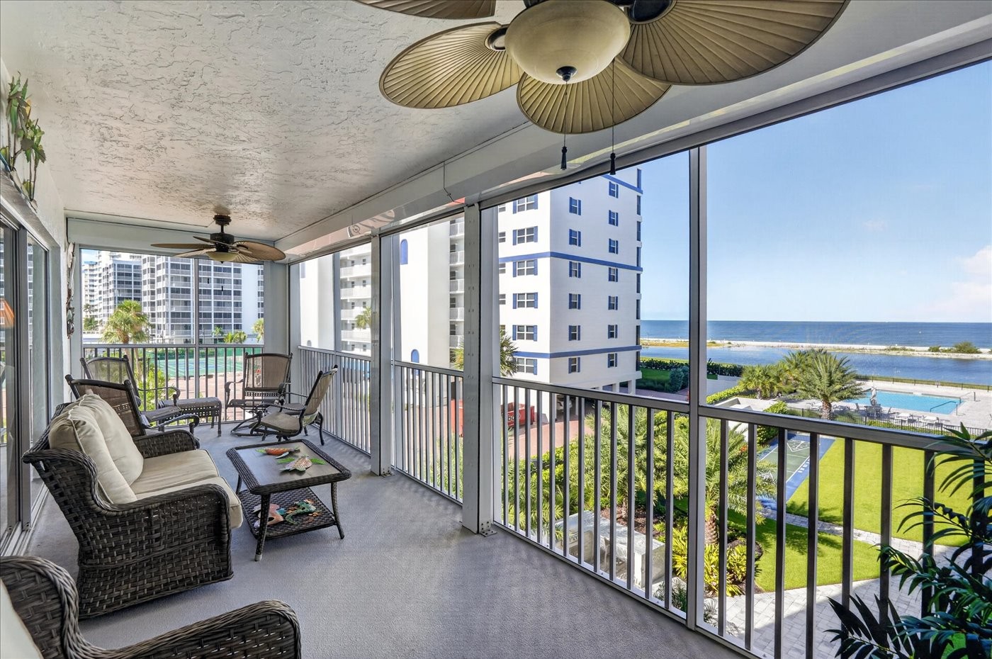 Elfyer - Fort Myers Beach, FL House - For Sale