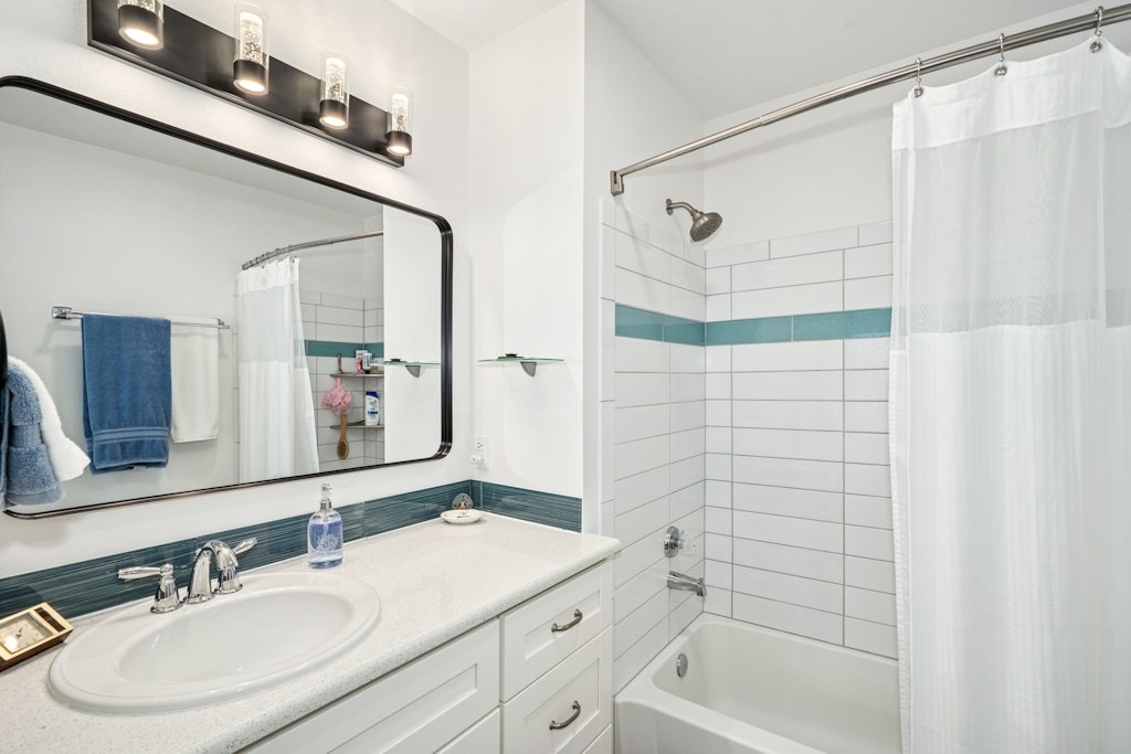 Elfyer - Federal Way, WA House - For Sale