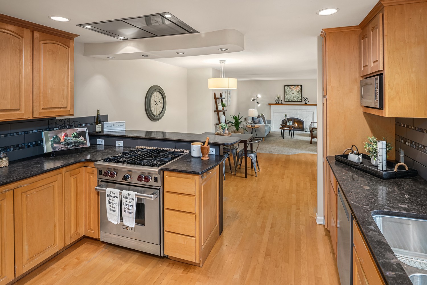 Elfyer - Issaquah, WA House - For Sale