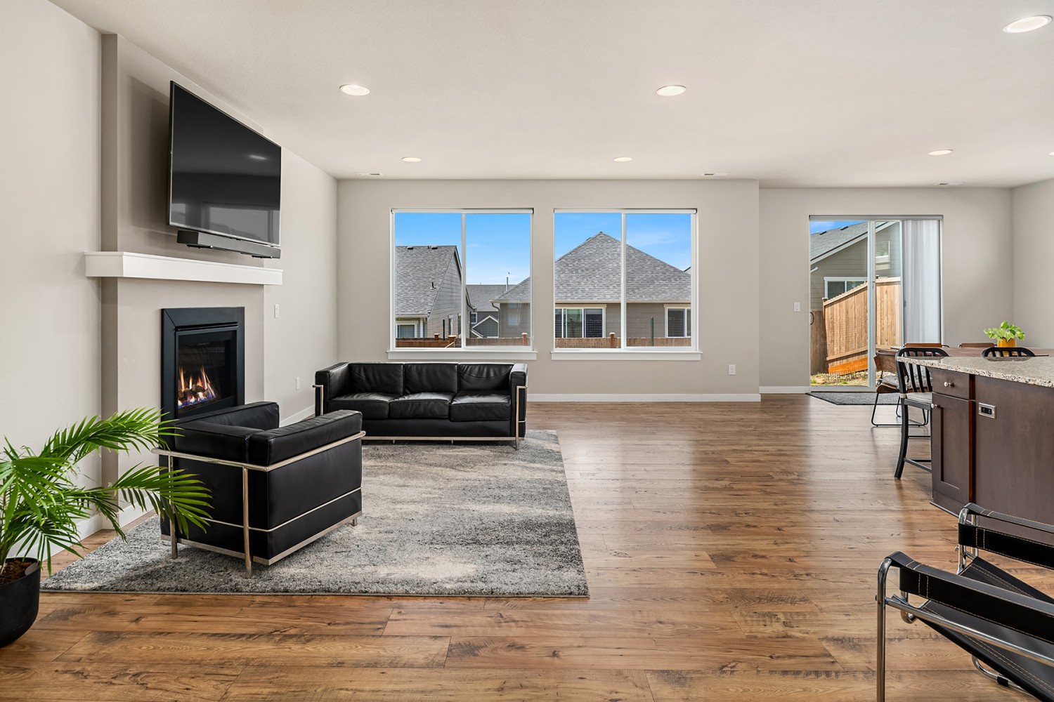 Elfyer - Monroe, WA House - For Sale