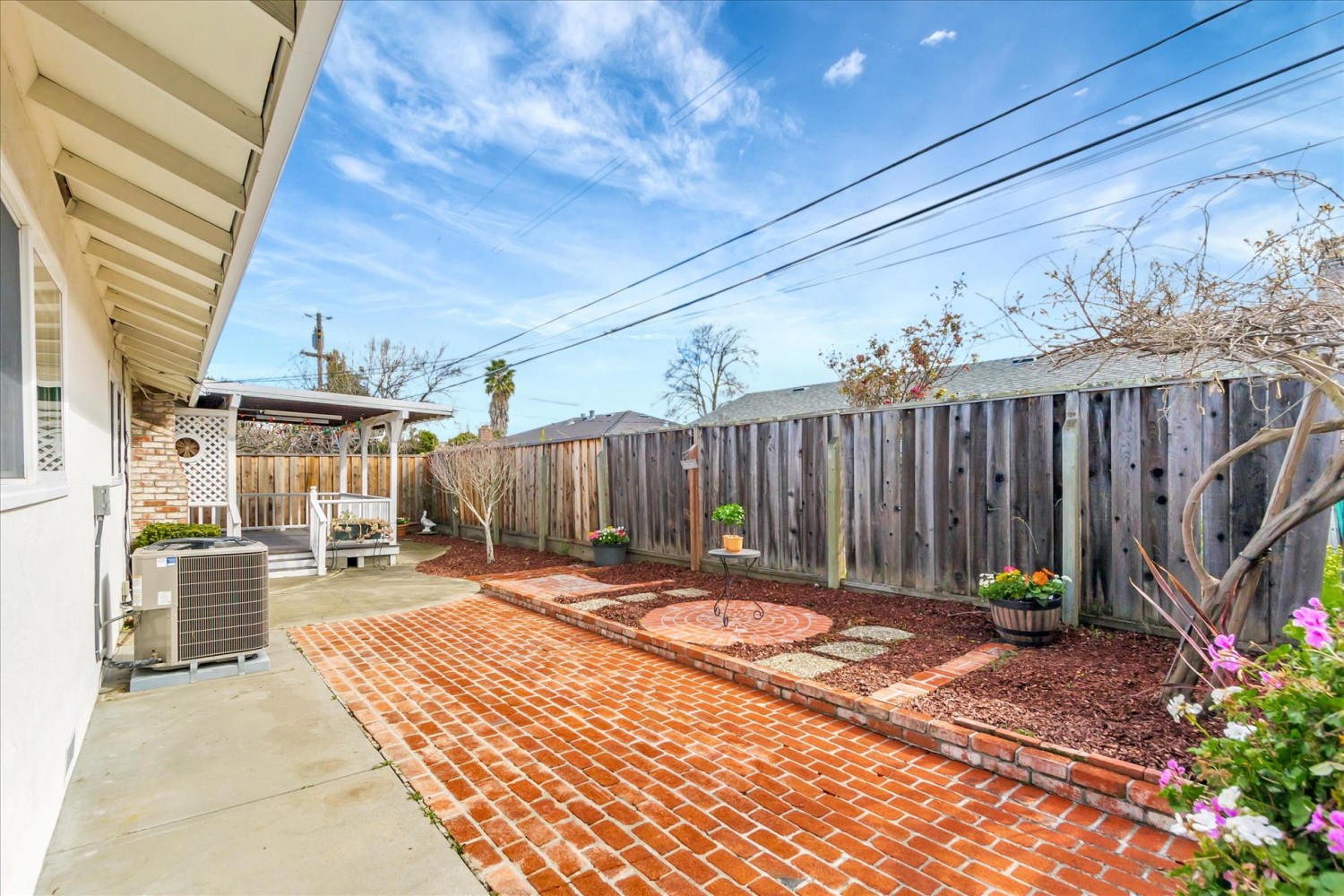 Elfyer - Cupertino, CA House - For Sale