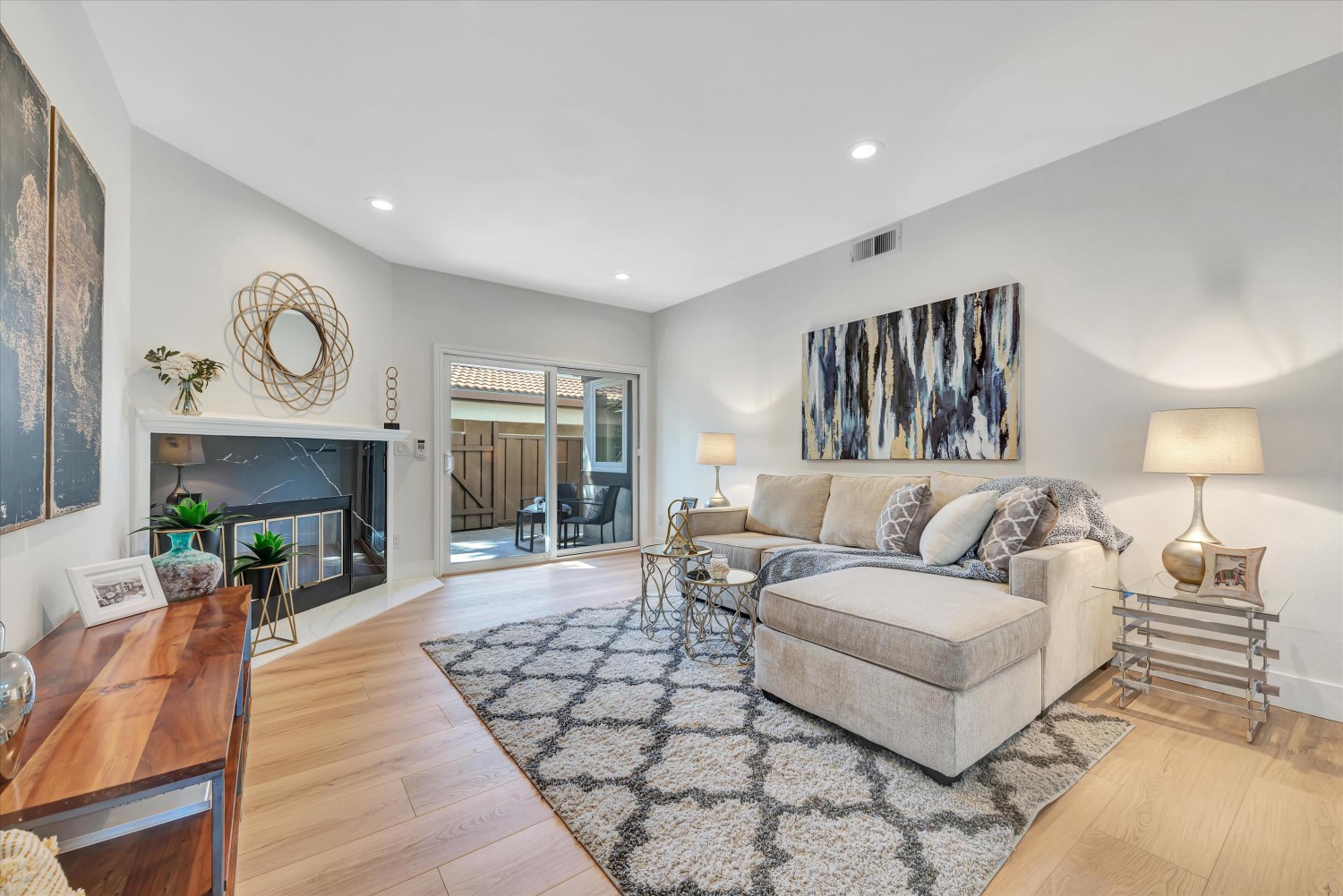 Elfyer - Santa Clara, CA House - For Sale