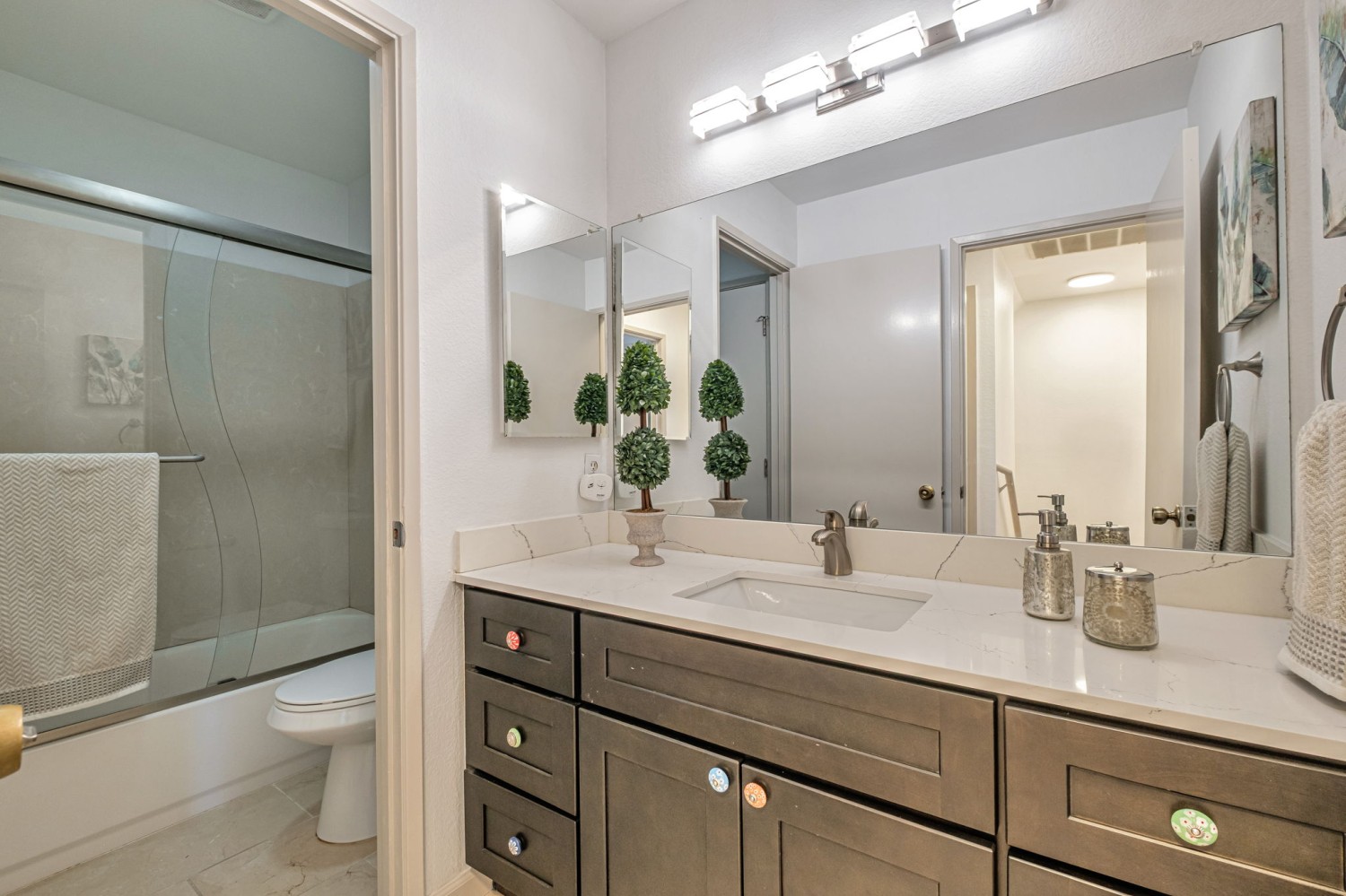 Elfyer - Fremont, CA House - For Sale