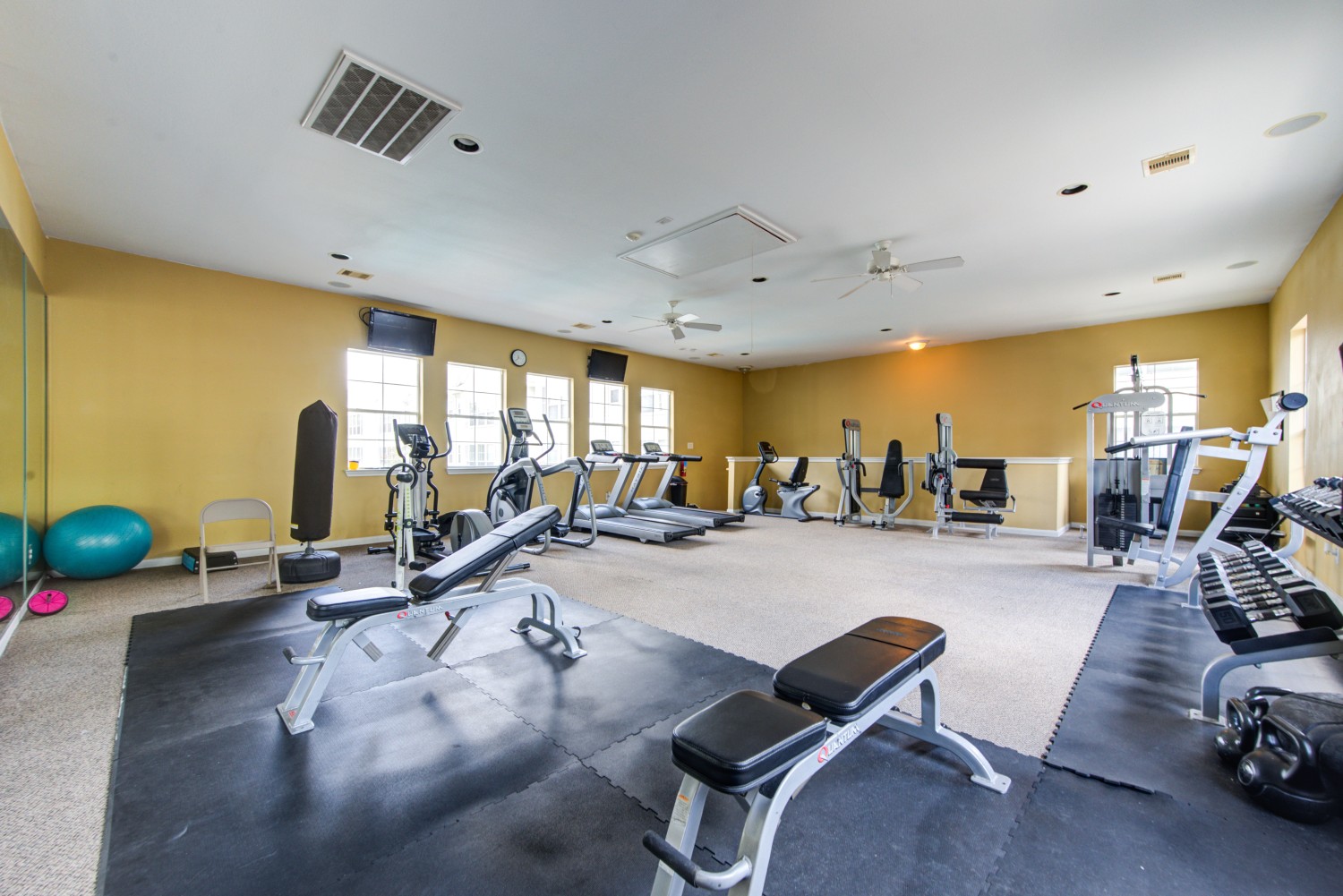 Elfyer - Houston, TX House - For Sale