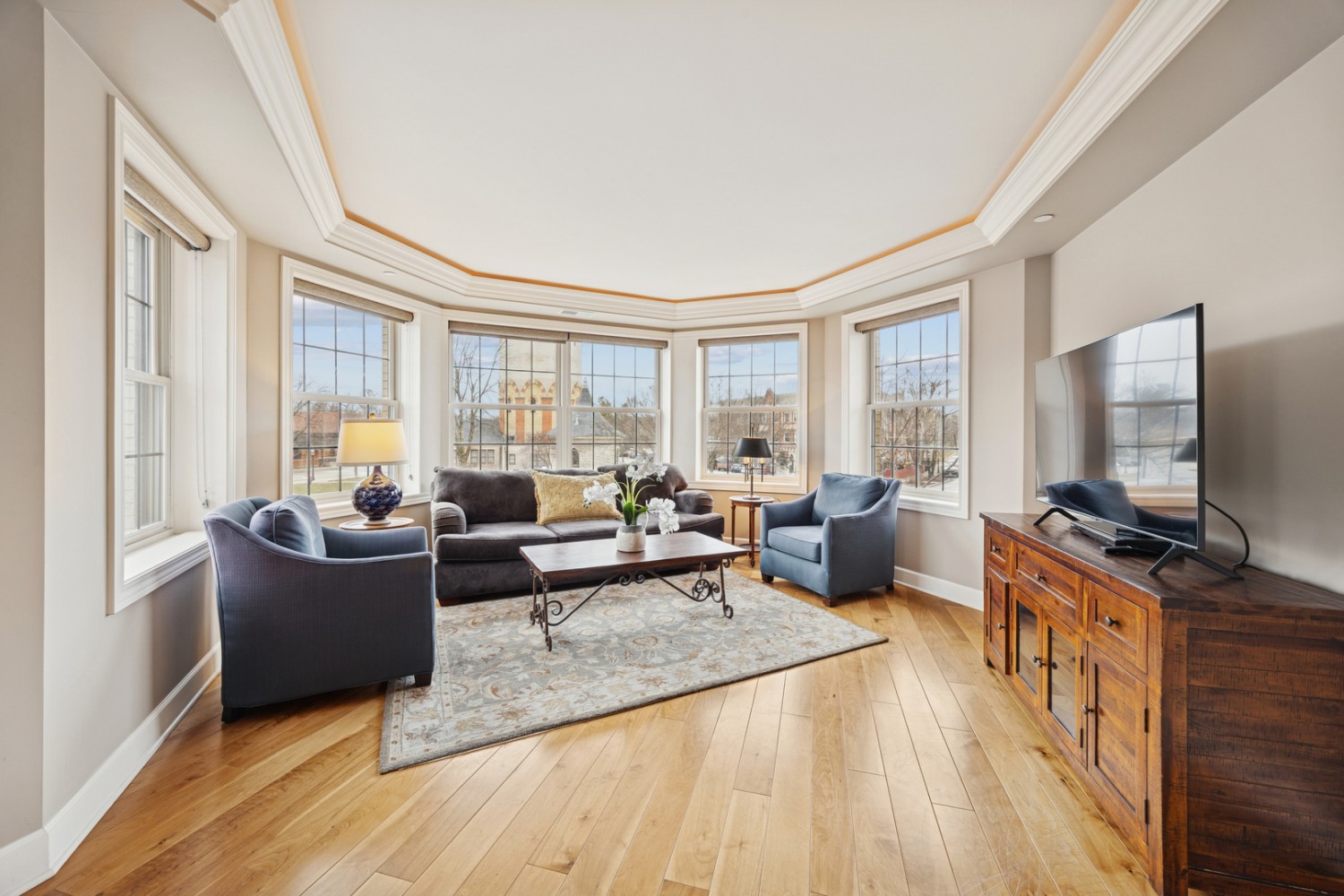 Elfyer - Riverside, IL House - For Sale