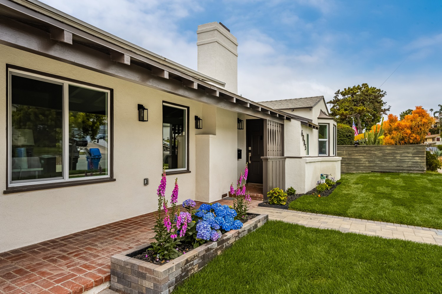 Elfyer - Los Angeles, CA House - For Sale