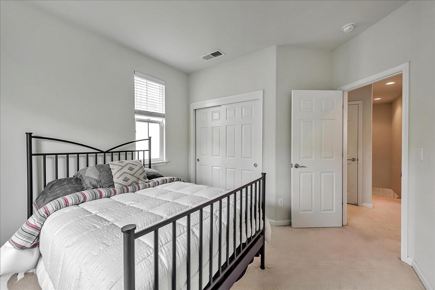 Elfyer - Oakland, CA House - For Sale