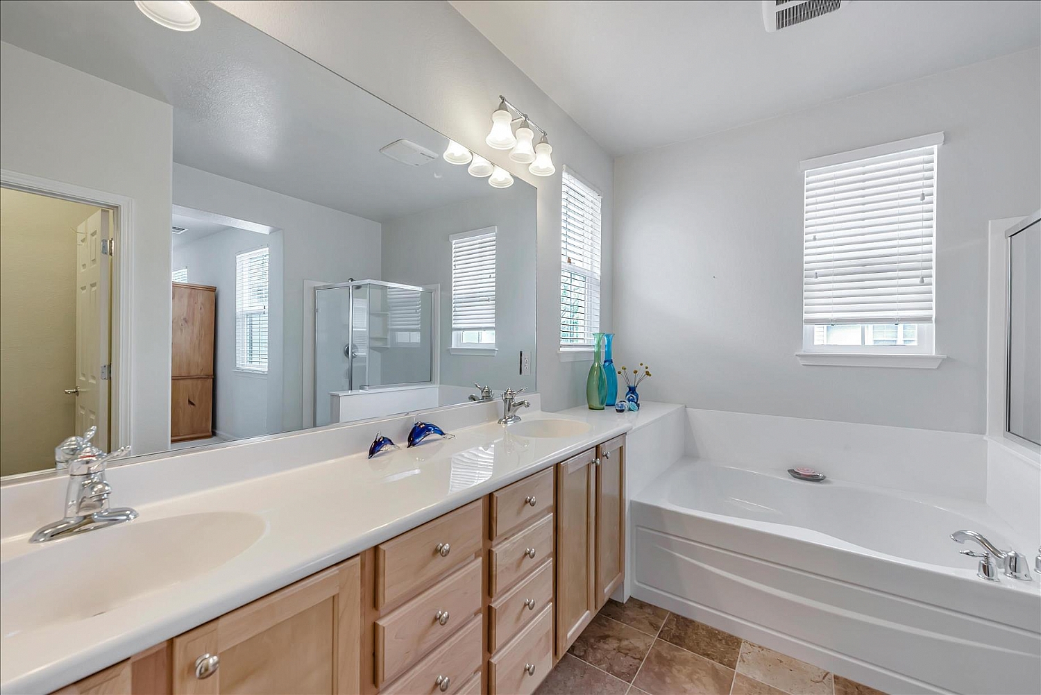 Elfyer - Oakland, CA House - For Sale