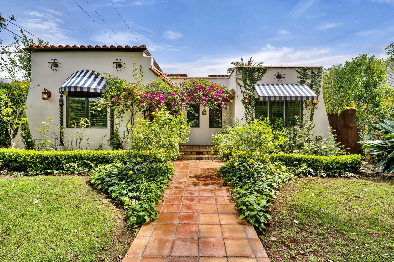 Elfyer - Los Angeles, CA House - For Sale