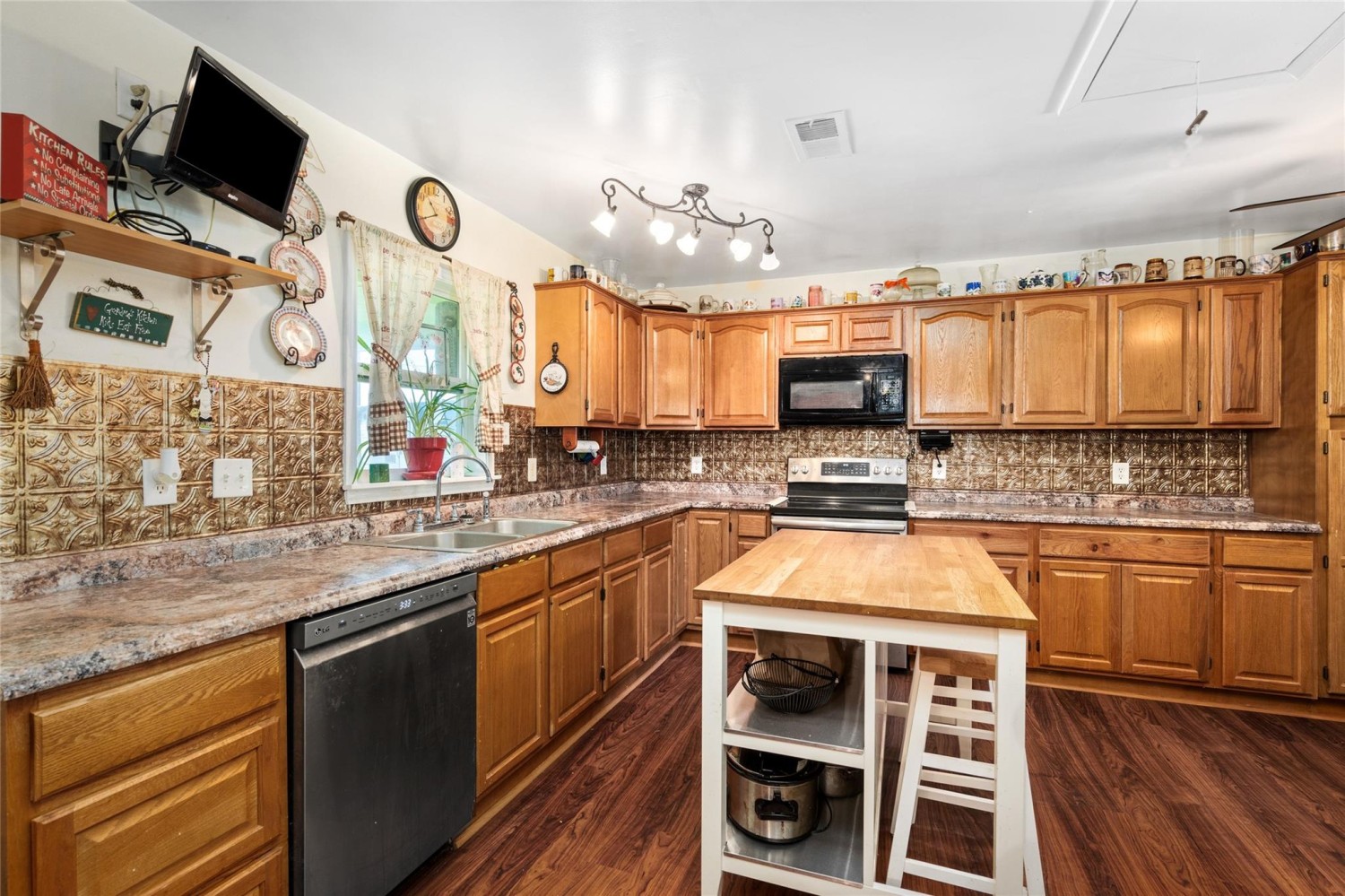 Elfyer - Beasley, TX House - For Sale