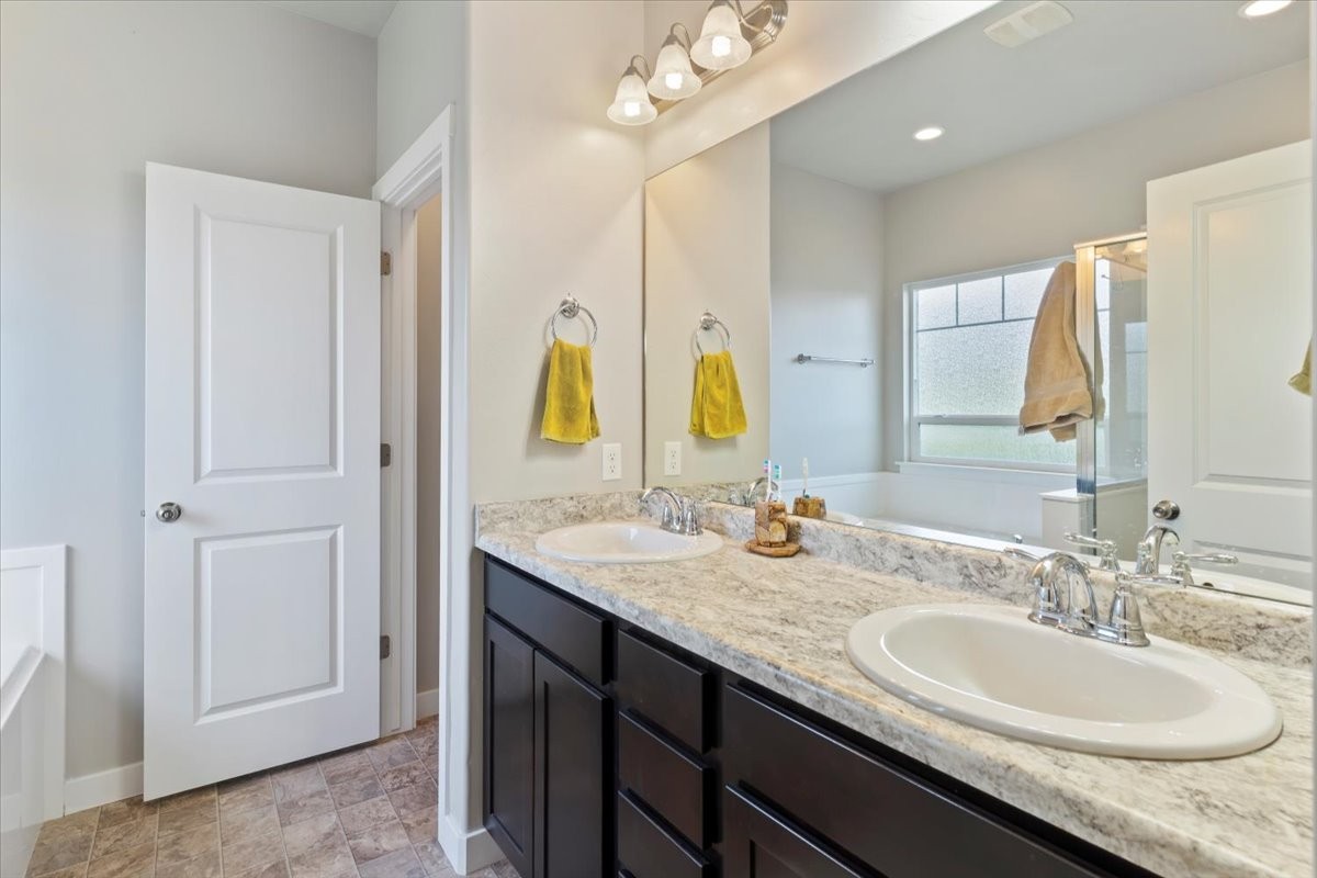Elfyer - South Weber, UT House - For Sale